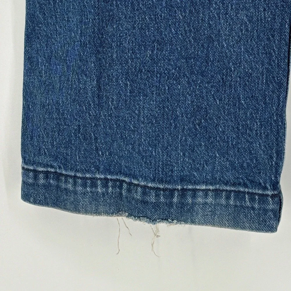 Abercrombie & Fitch excellent pre